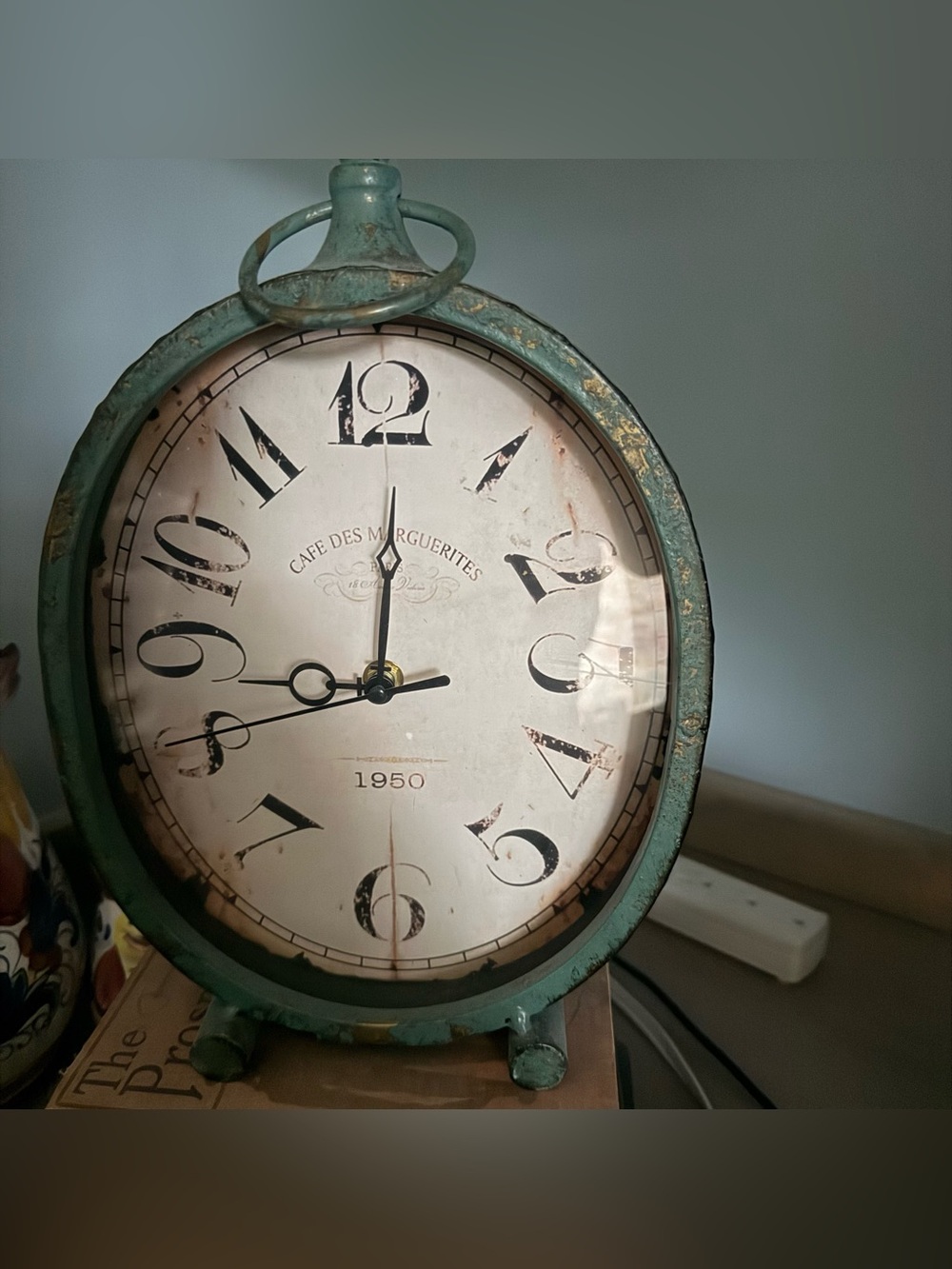 Table Top Decorative Clock Analog Battery Operated 12” tall 8” wide